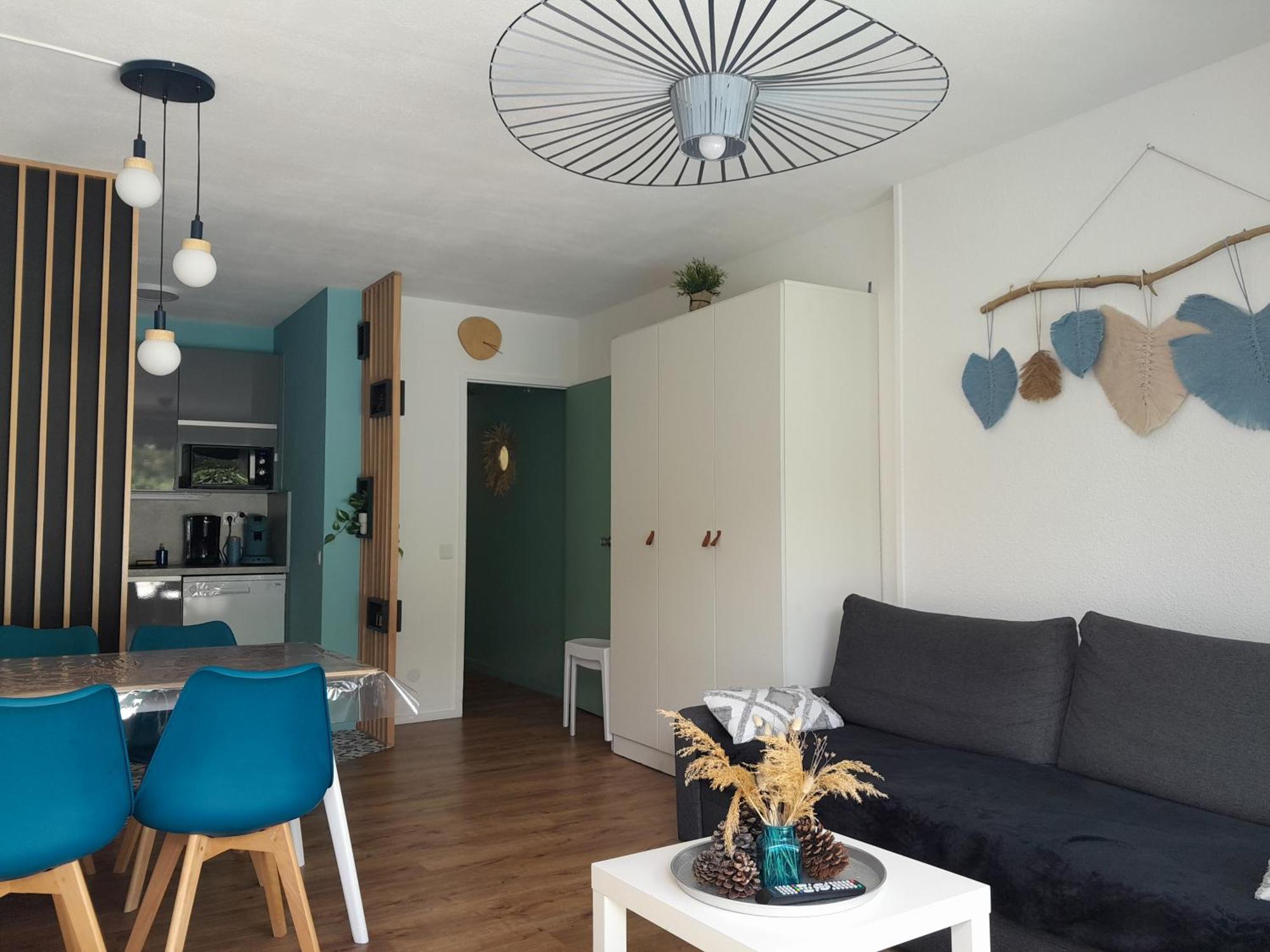 Joli 2 Pieces Sur Le Port Avec Piscine, Terrasse, Parking Appartement Capbreton Buitenkant foto